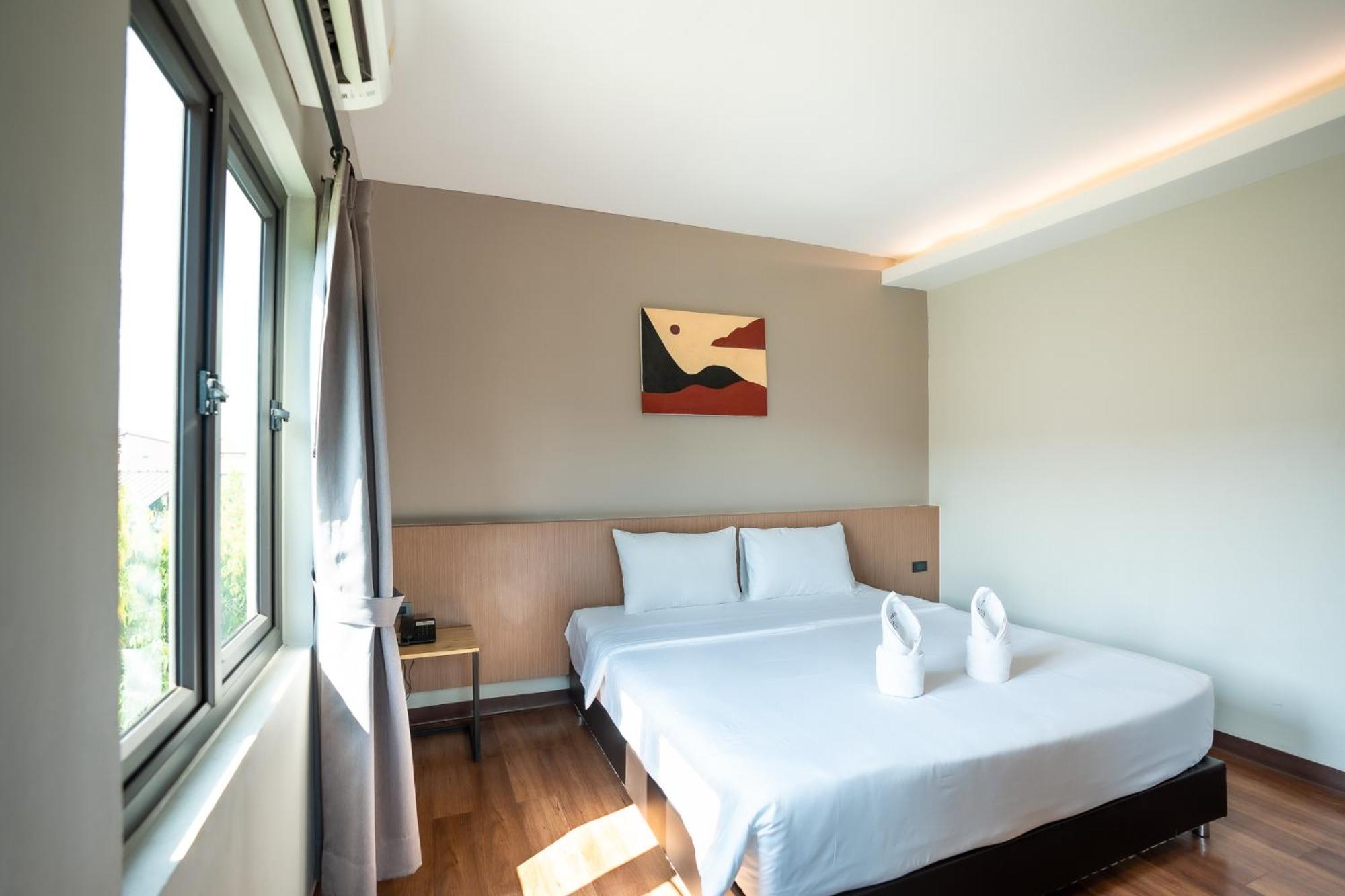 Siri Hotel Wientian Zewnętrze zdjęcie