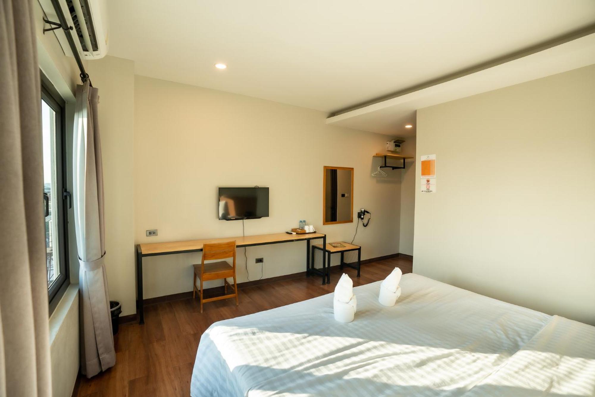 Siri Hotel Wientian Zewnętrze zdjęcie