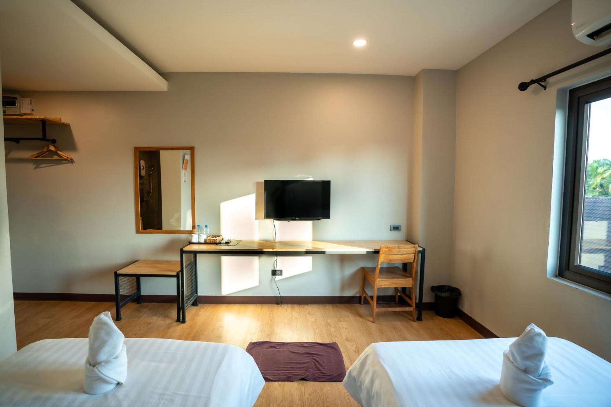 Siri Hotel Wientian Zewnętrze zdjęcie